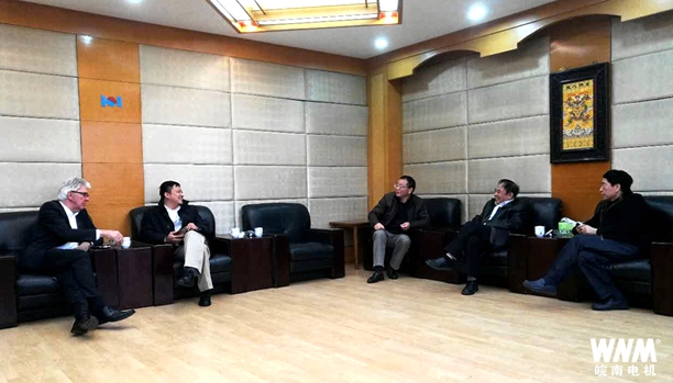 中鼎公司董事長(zhǎng)夏鼎湖來皖南電機(jī)參觀考察 中鼎公司董事長(zhǎng)夏鼎湖來皖南電機(jī)參觀考察