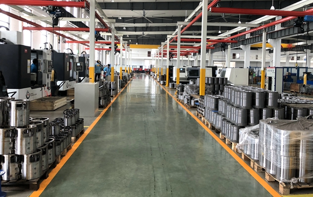 電機(jī)廠(chǎng)家:干凈明亮的生產(chǎn)車(chē)間一角 電機(jī)廠(chǎng)家:干凈明亮的生產(chǎn)車(chē)間一角