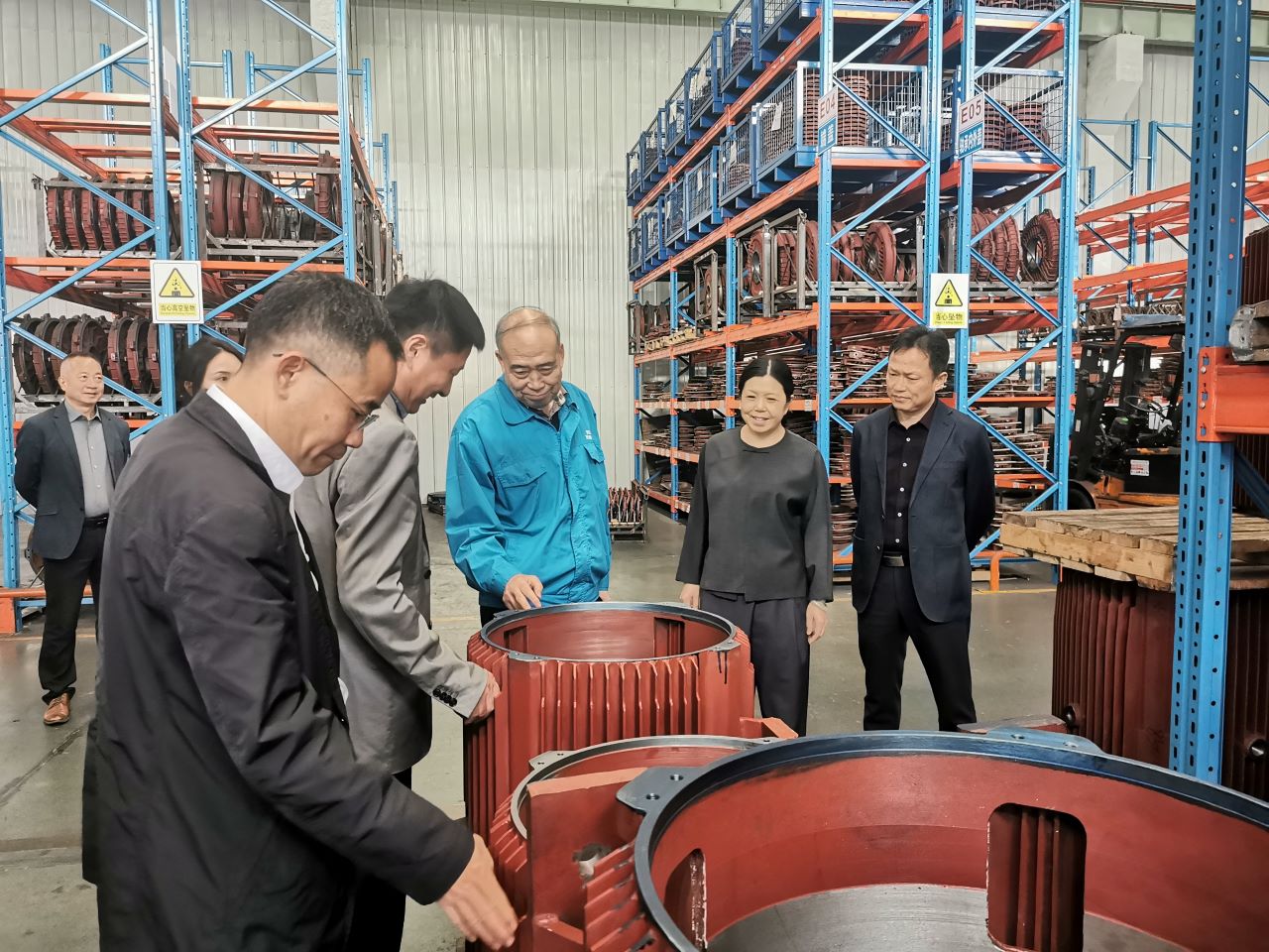 001-于靜波調(diào)研皖南電機(jī) 001-于靜波調(diào)研皖南電機(jī)